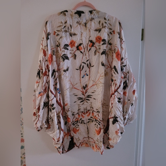 Anthropologie Fly Away Kimono - Picture 3 of 3